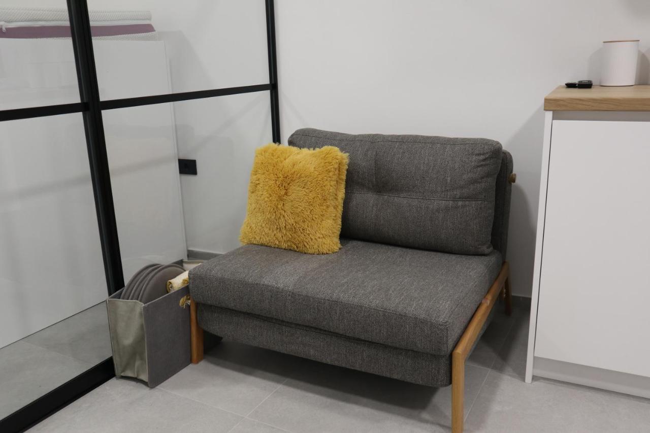 Sunset Apartment โคเปร์ ภายนอก รูปภาพ